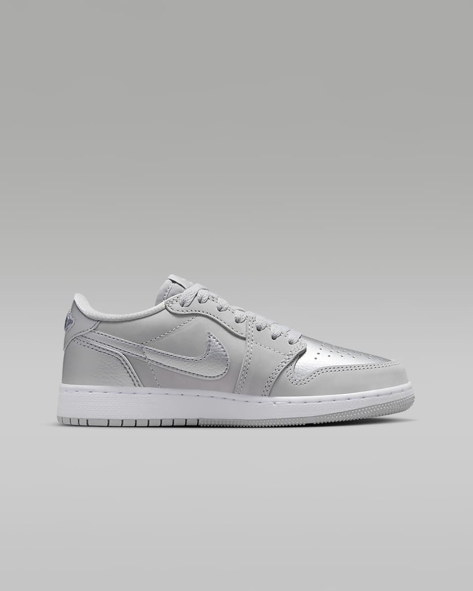 Air Jordan 1 Low OG 'Silver' Older Kids' Shoes - Neutral Grey/White/Metallic Silver