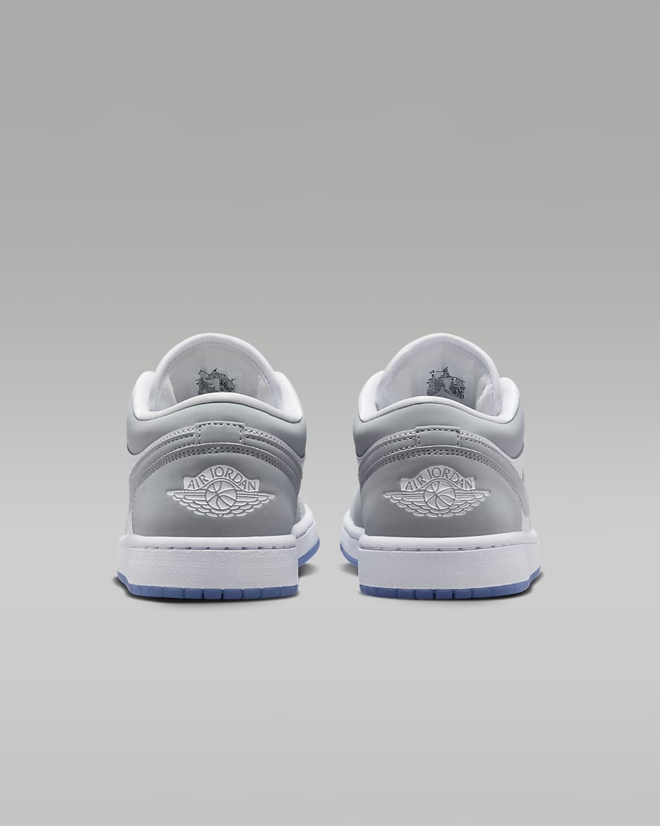 Tenis para mujer Air Jordan 1 Low - Blanco/Aluminio/Gris lobo