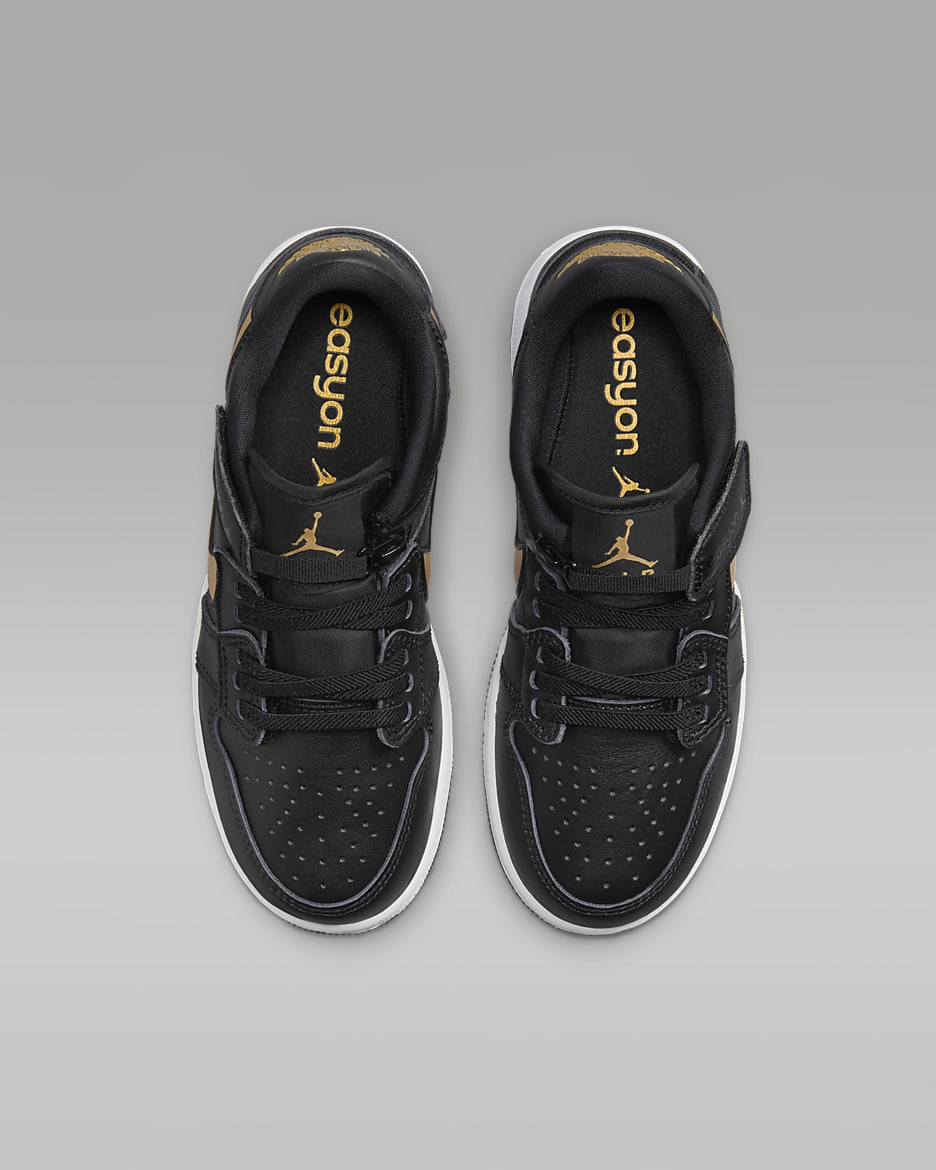 Air Jordan 1 Low FlyEase Older Kids' Shoes - Black/White/Metallic Gold