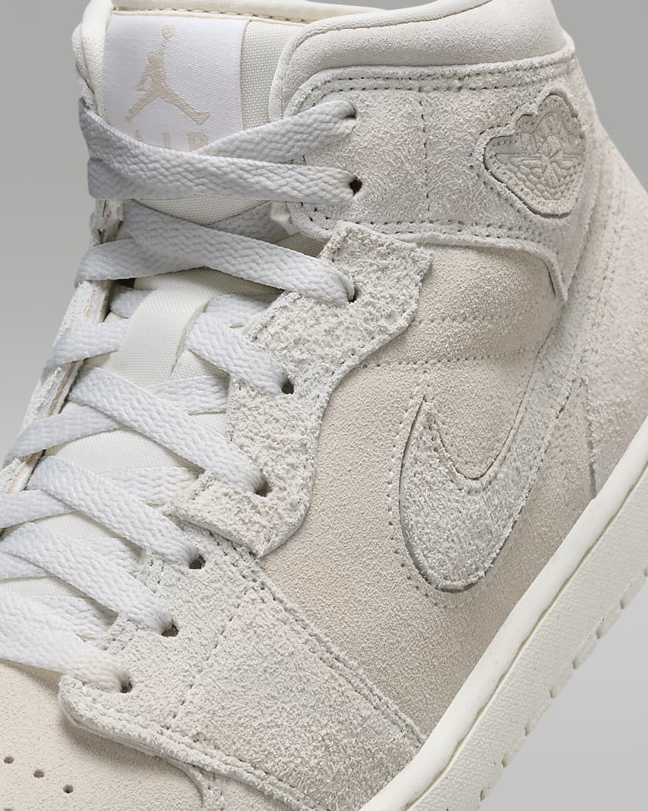 Sapatilhas Air Jordan 1 Mid SE Craft para homem - Pale Ivory/Castanho claro Legend/Sail