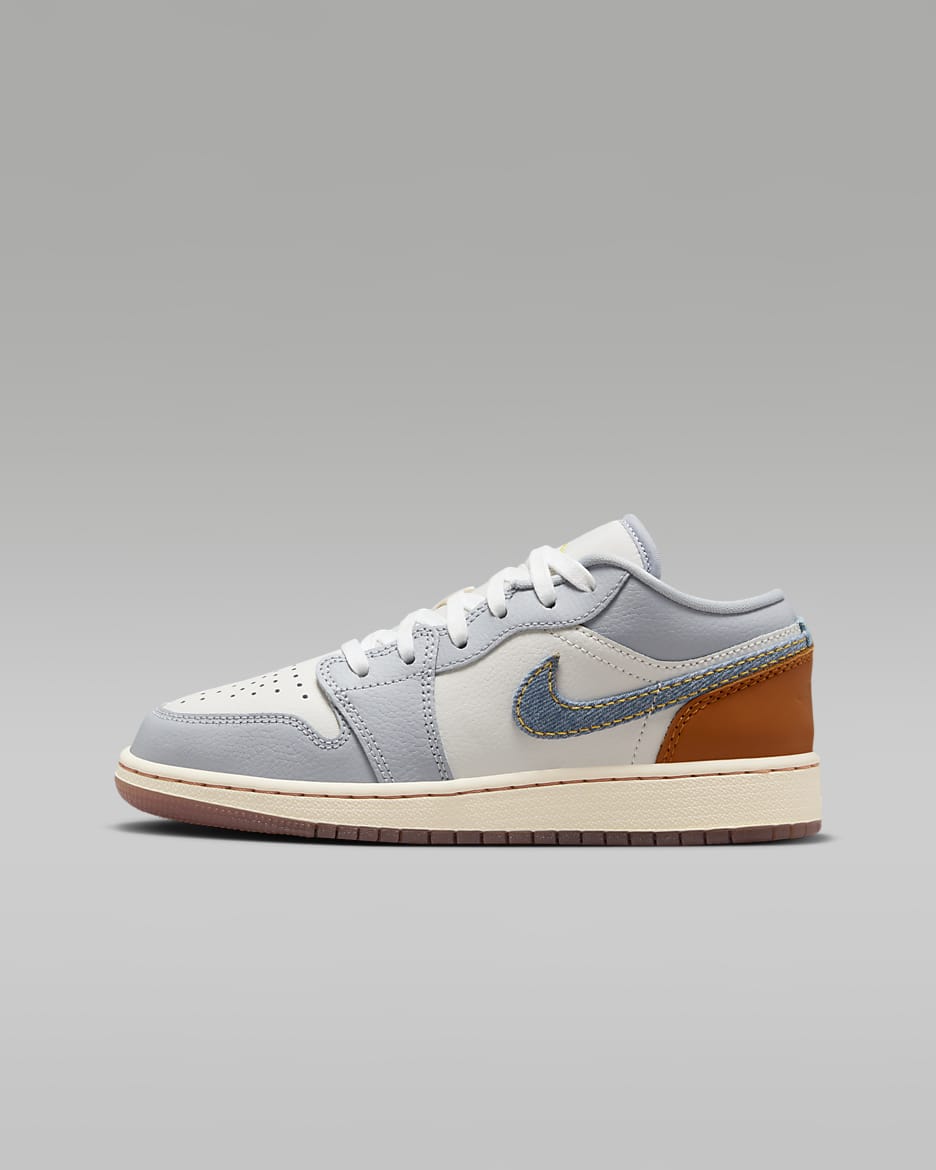 Air Jordan 1 Low SE Older Kids' Shoes - Phantom/Coconut Milk/Amber Brown/Light Armoury Blue