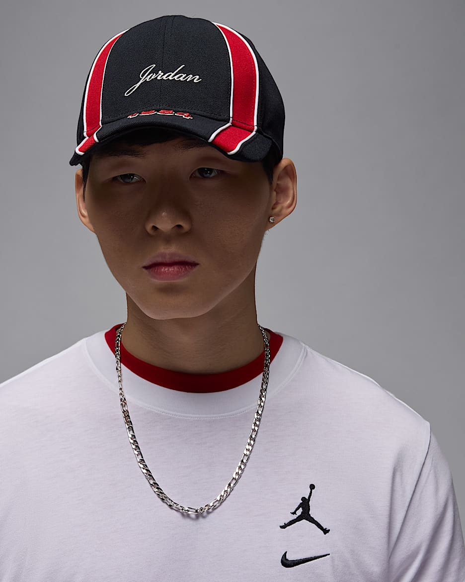 Gorra con estructura Jordan Rise - Negro/Rojo gimnasio/Blanco