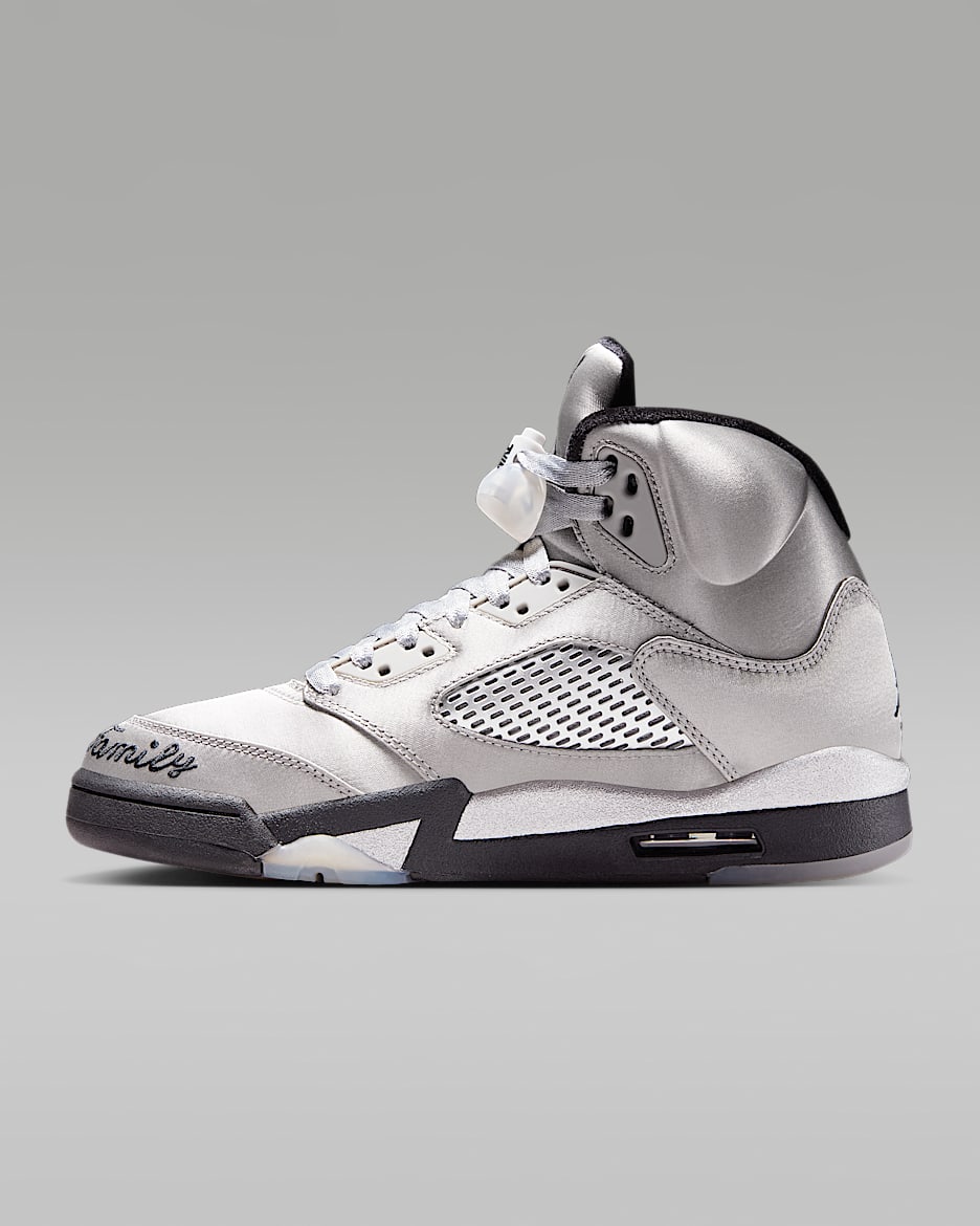 Air Jordan 5 Retro "Wings" Women's Shoes - Medium Grey/Metallic Silver/Black