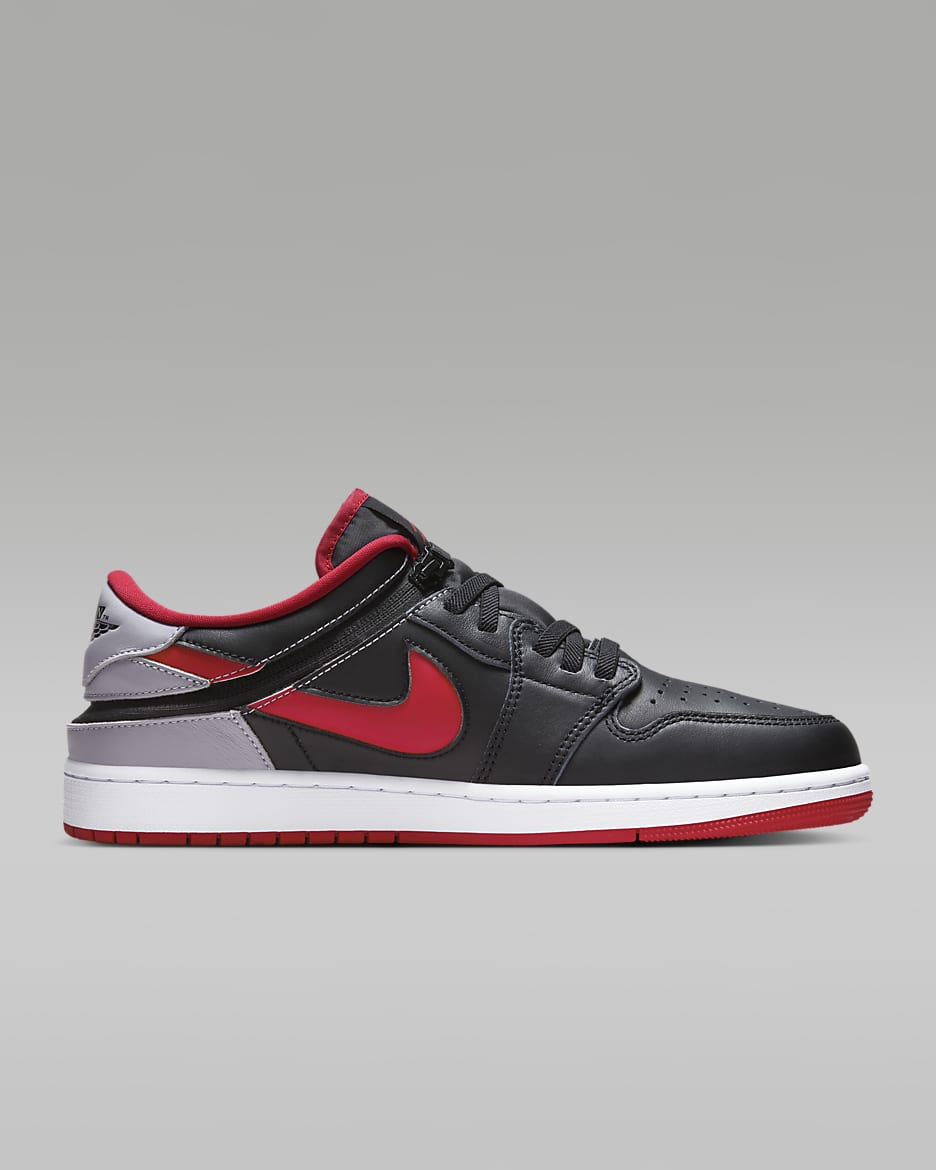 Air Jordan 1 Low FlyEase Easy On/Off-sko til mænd - sort/Cement Grey/hvid/Fire Red