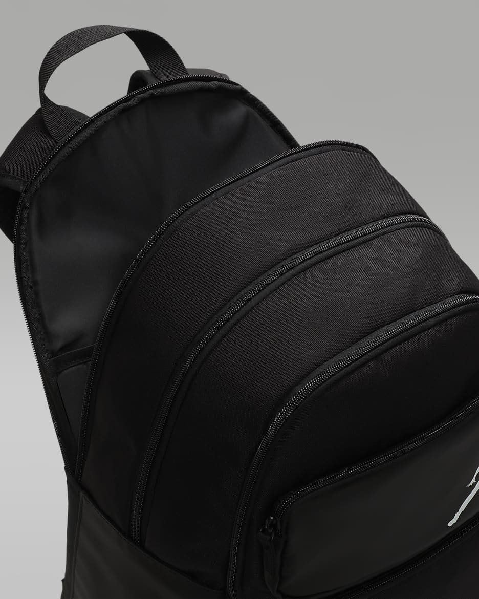 Jordan Essentials Backpack (28.75L) - Black