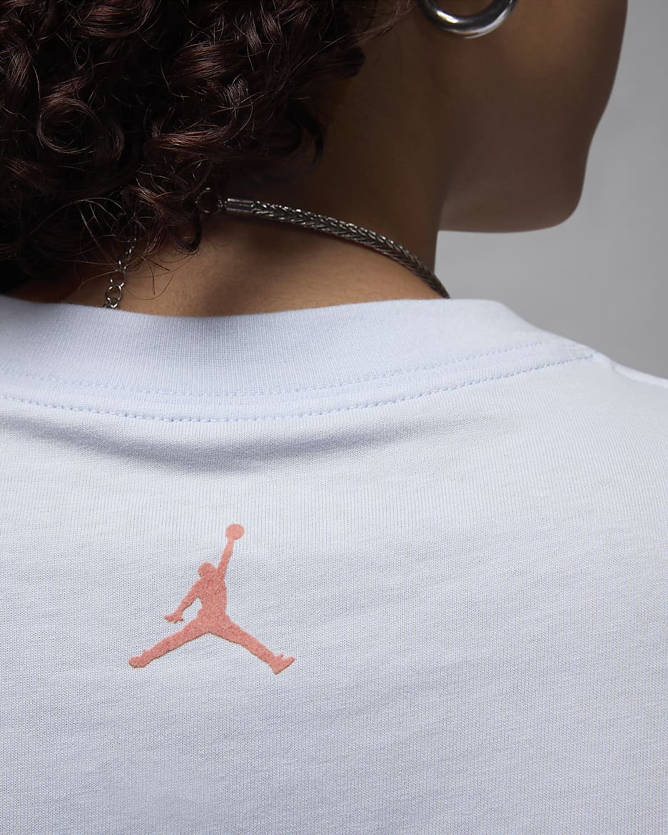 Jordan Women's Graphic T-Shirt - Football Grey/Crimson Bliss