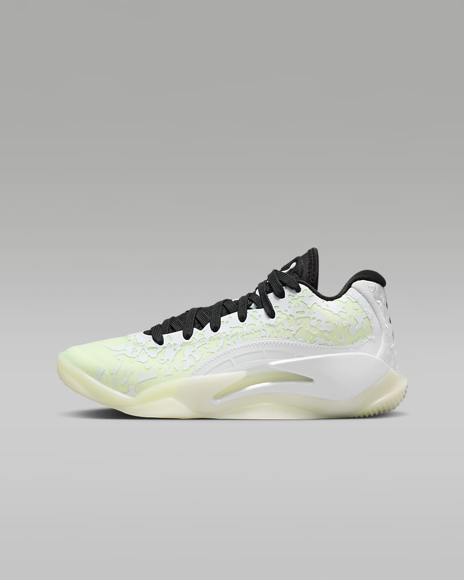 Zion 3 Older Kids' Basketball Shoes - White/Black/Barely Volt/White