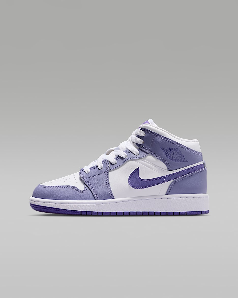 Air Jordan 1 Mid Older Kids' Shoes - Dusty Amethyst/White/Court Purple
