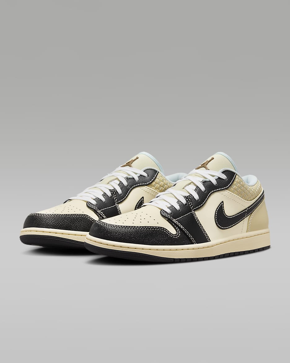 Air Jordan 1 Low SE Men's Shoes - Coconut Milk/Muslin/Team Gold/Black