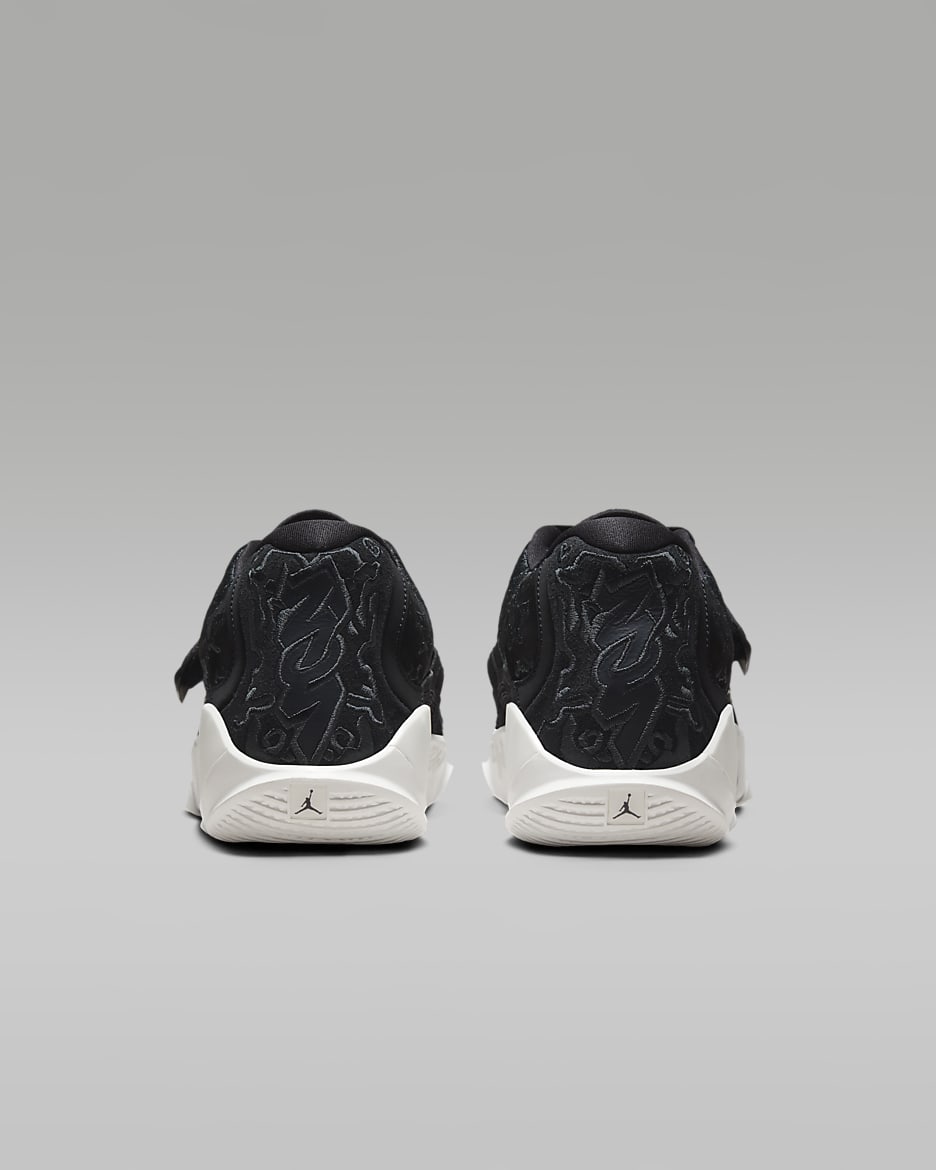 Zion 3 M.U.D. "Ash" SE Basketball Shoes - Black/Sail/Dark Ash