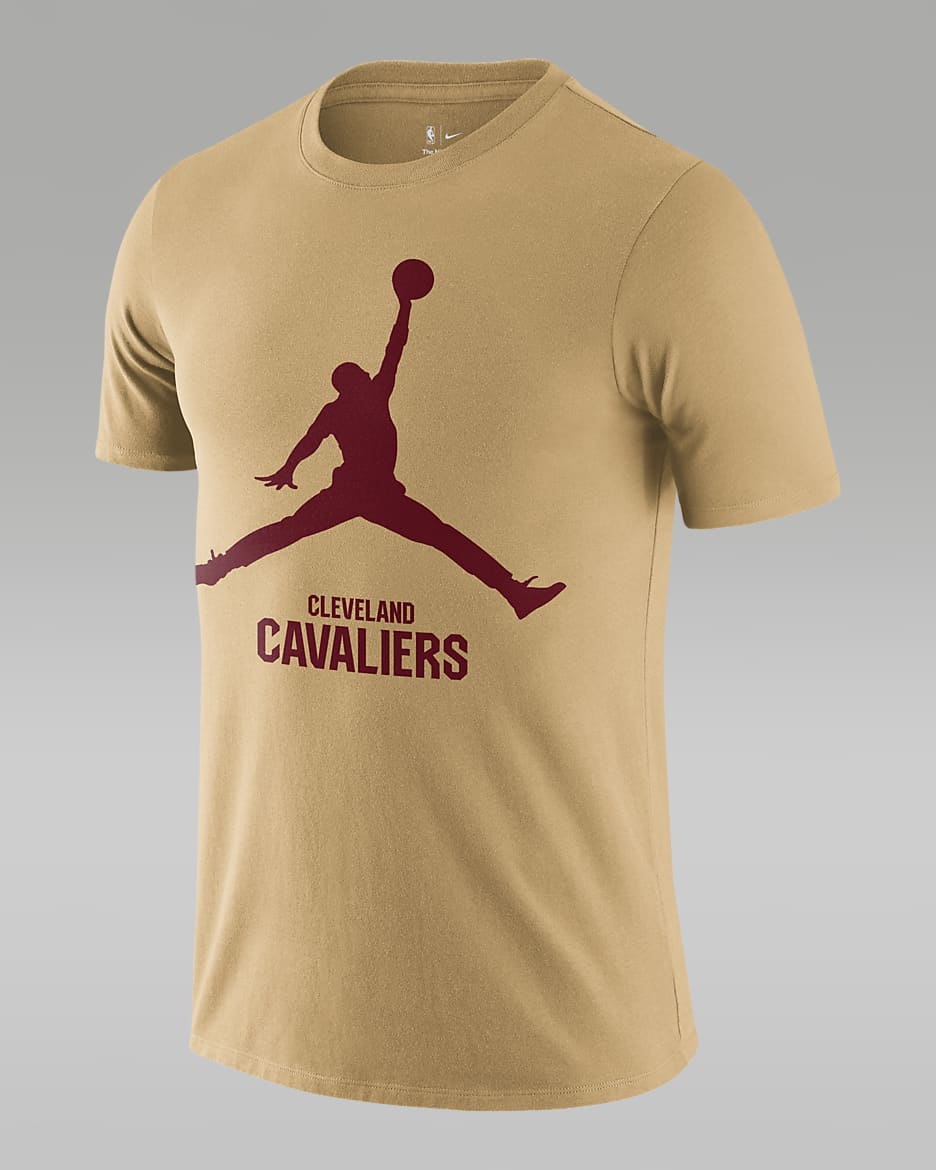 Playera Jordan NBA para hombre Cleveland Cavaliers Essential - Oro club/Oro club