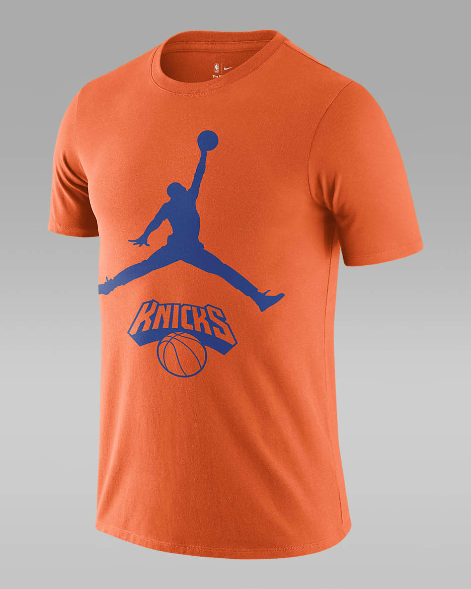Playera Jordan NBA para hombre New York Knicks Essential - Naranja brillante