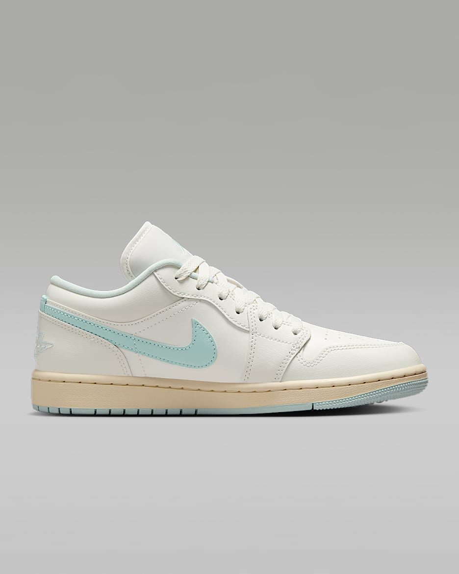 Air Jordan 1 Low Women's Shoes