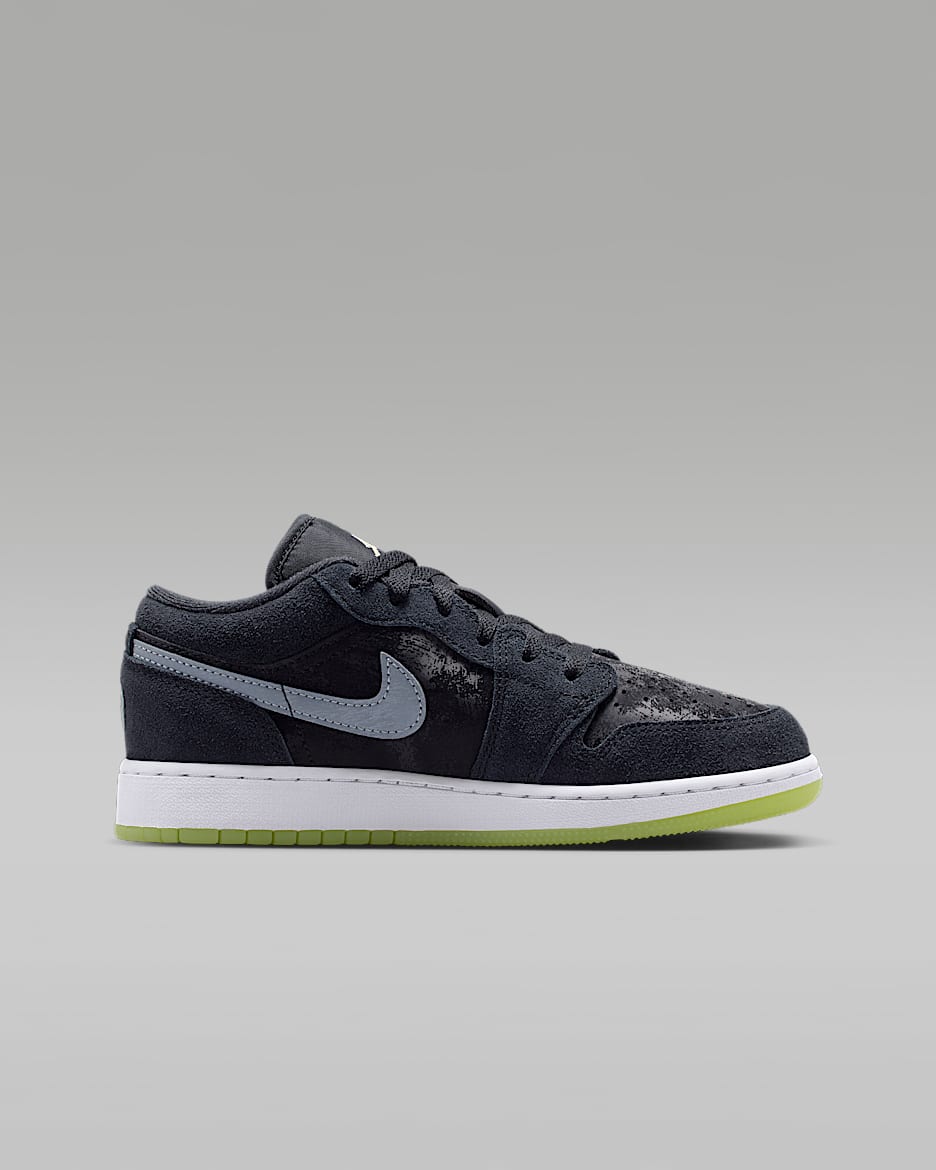 Air Jordan 1 Low Big Kids' Shoes
