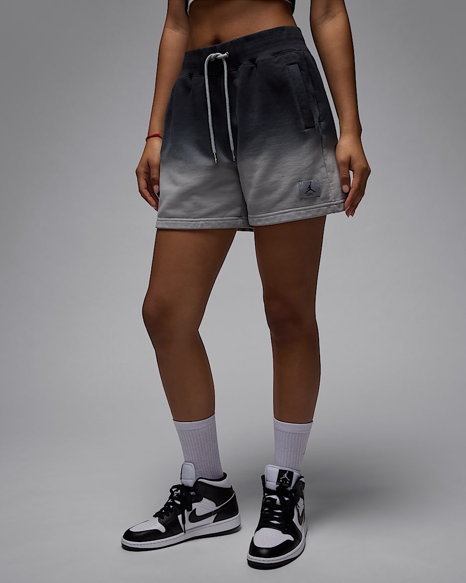 Jordan Flight Fleece Women's French Terry Shorts - Light Smoke Grey