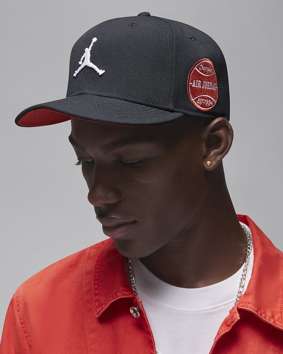 Jordan Flight MVP Pro Adjustable Cap - Black/Dune Red/White