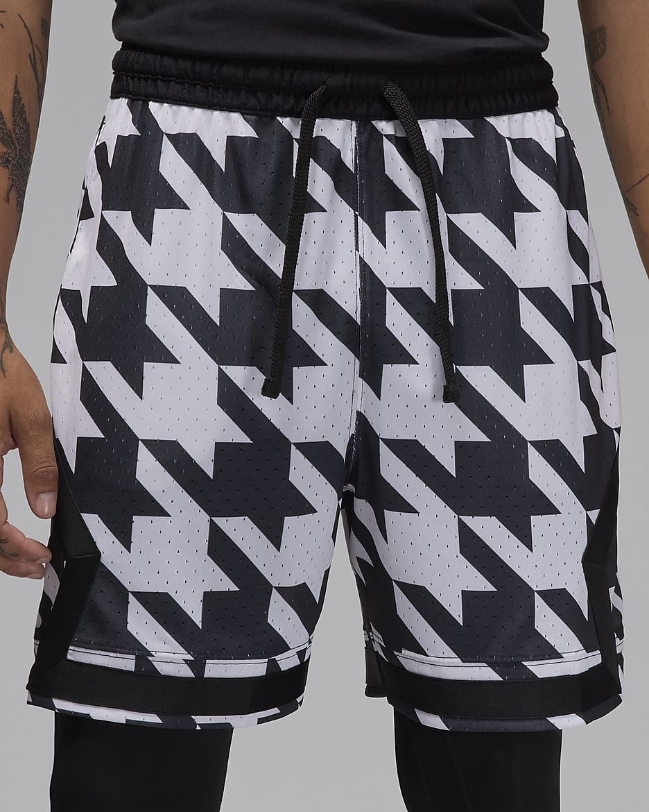 Jordan Sport Men's Dri-FIT Printed Diamond Shorts - White/Black