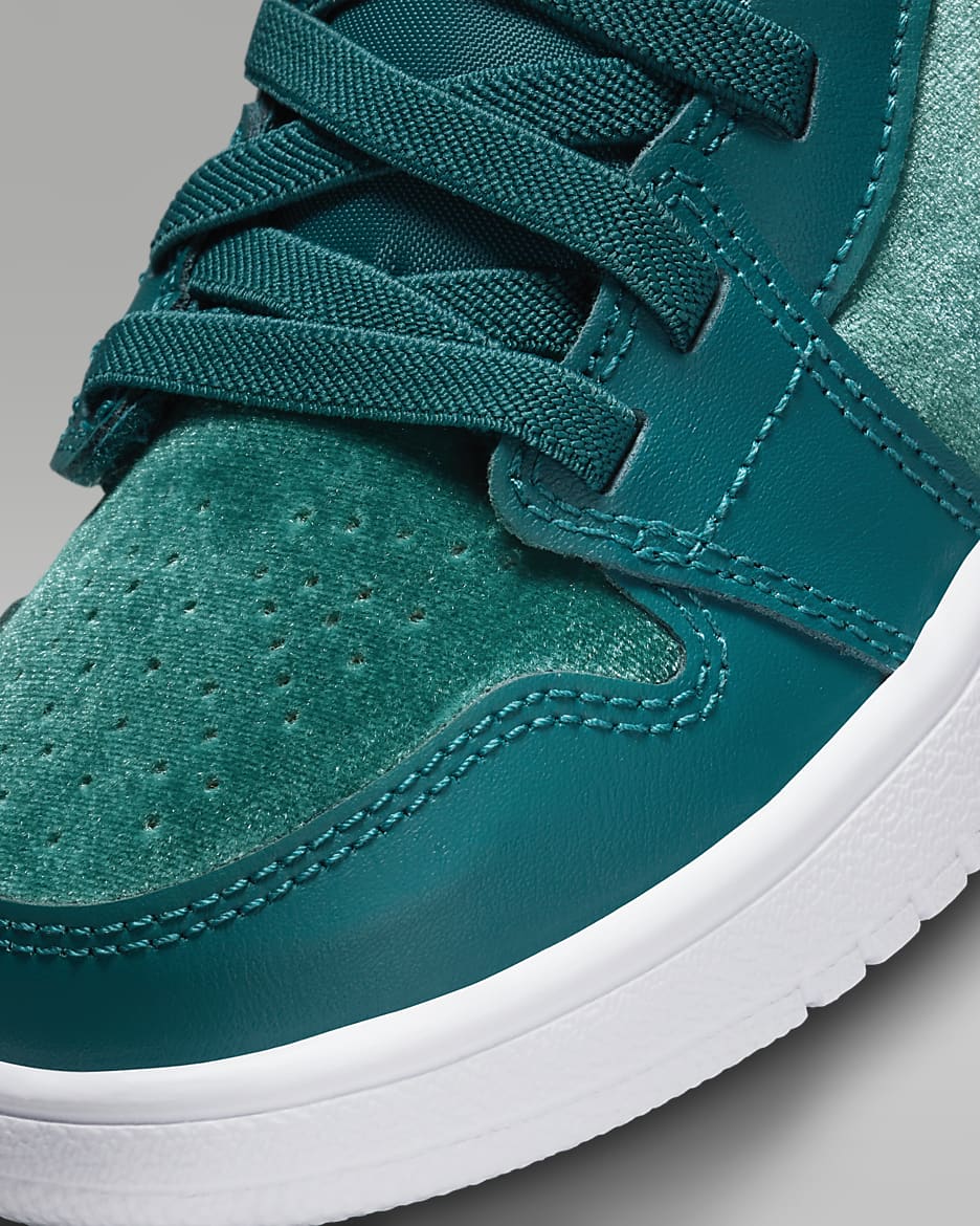 Chaussure Jordan 1 Low Alt SE pour enfant - Geode Teal/Metallic Gold