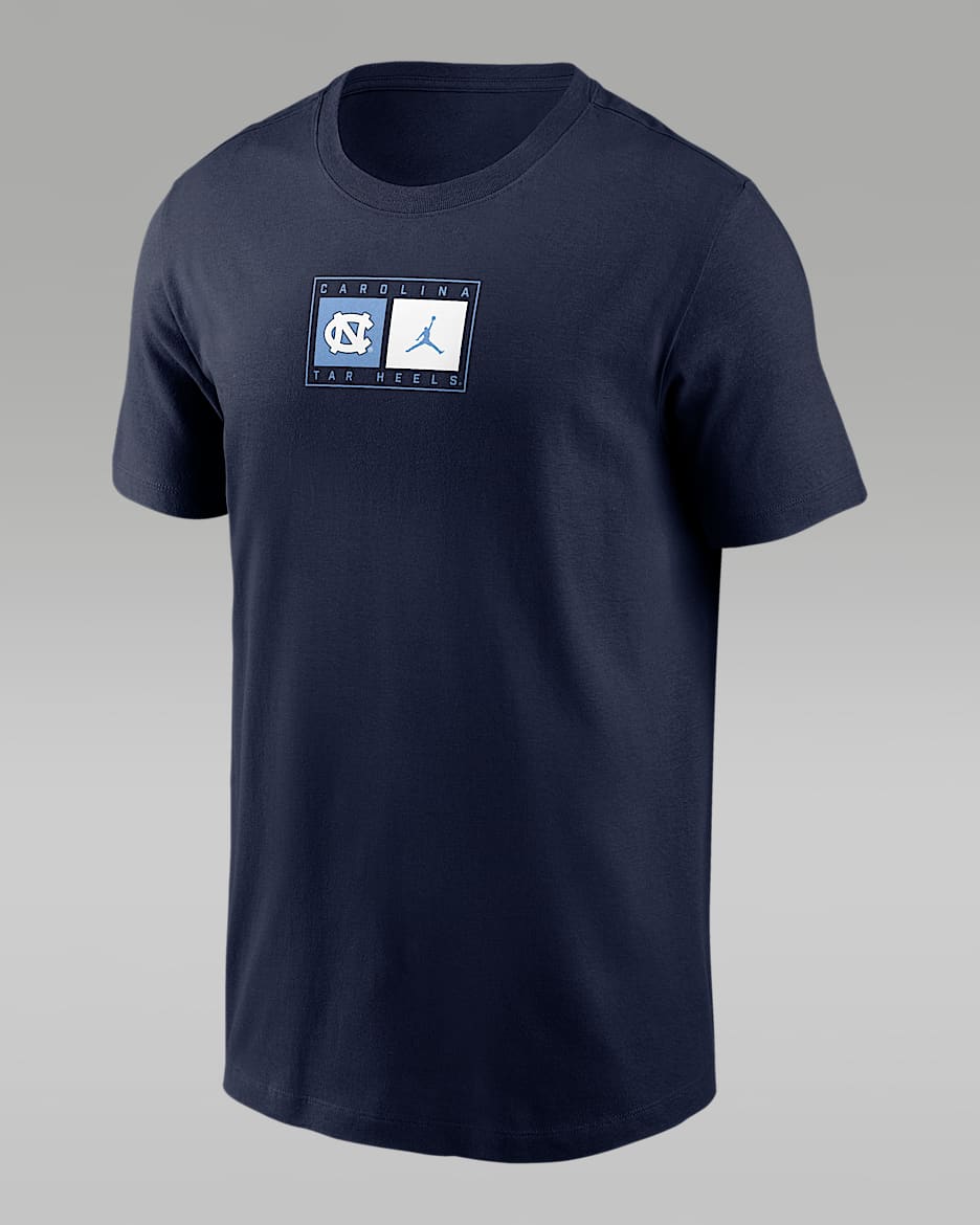 Playera universitaria Nike para hombre North Carolina Campus Logo Swoosh - Azul marino