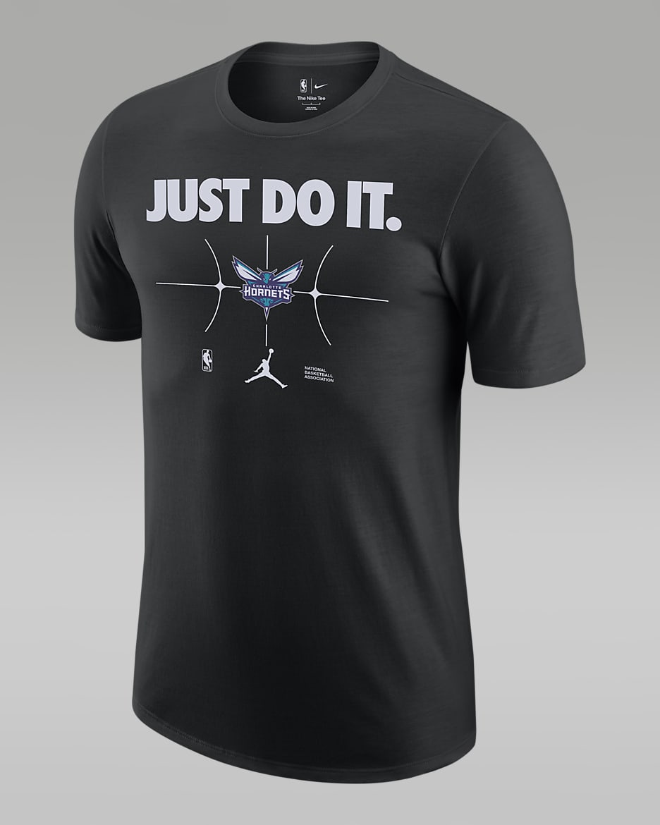 Charlotte Hornets Essential Men's Nike NBA T-Shirt - Black