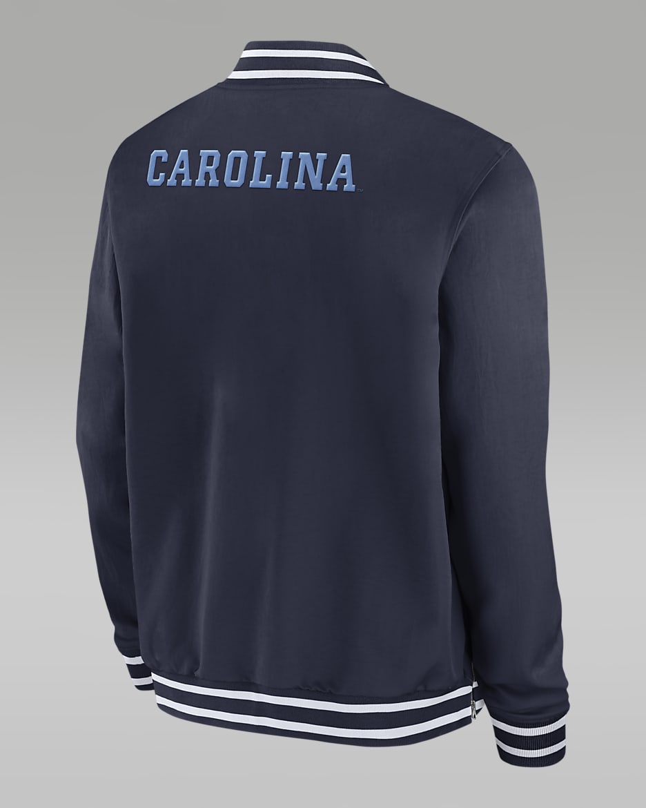 Chamarra bomber universitaria Nike de cierre completo para hombre North Carolina Tar Heels Sideline - Azul marino universitario