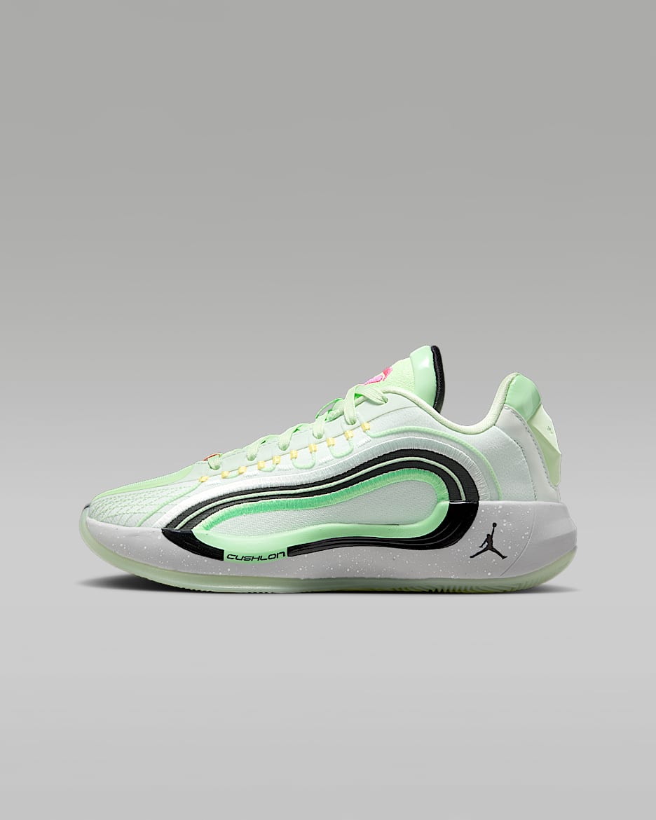 Luka 4 'Space Navigator' basketbalschoenen voor kids - Barely Green/Vapor Green/Metallic Silver/Zwart