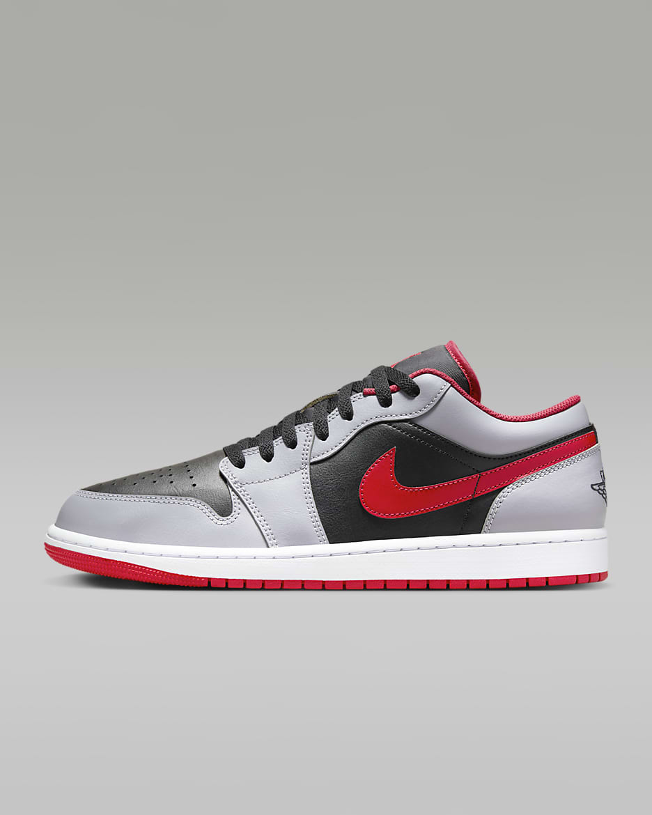 Chaussure Air Jordan 1 Low pour Homme - Noir/Cement Grey/Blanc/Fire Red