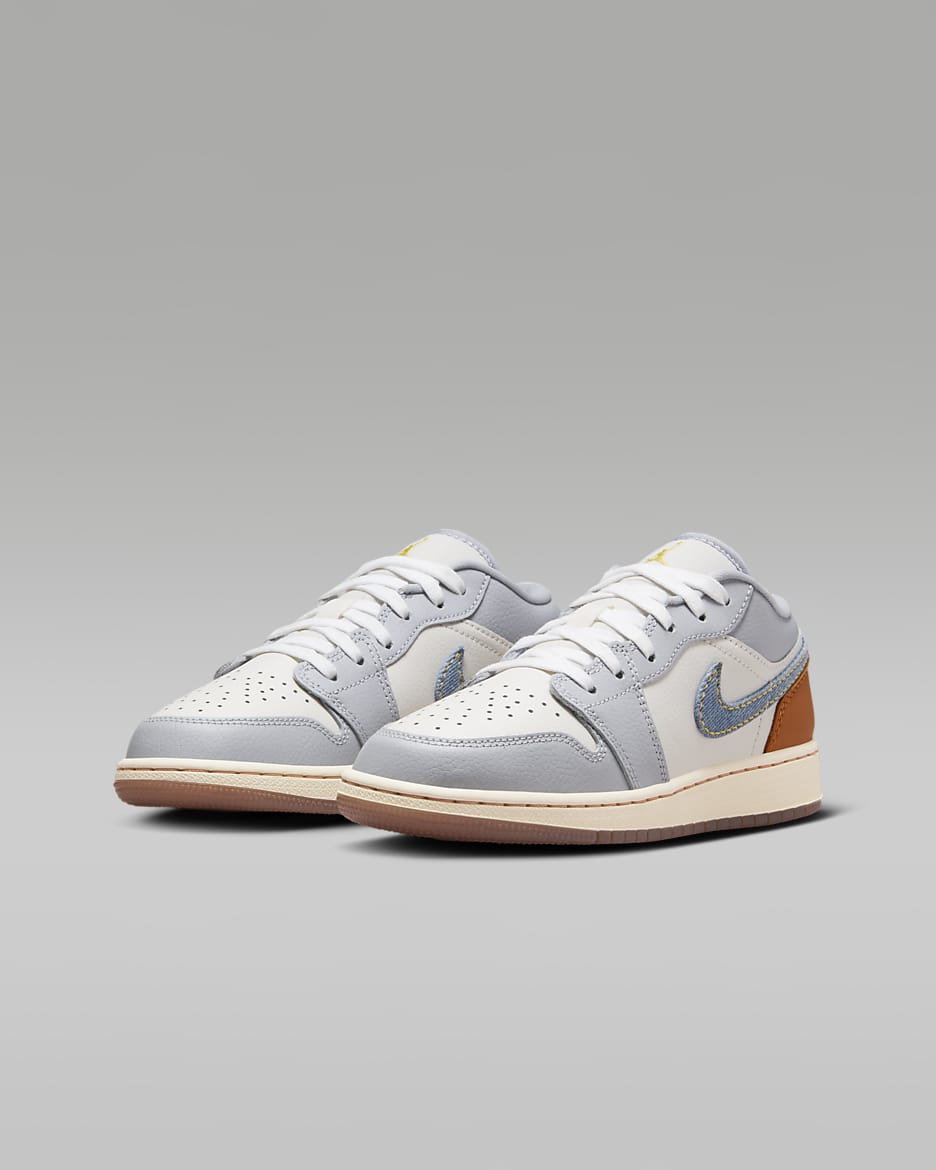 Air Jordan 1 Low SE Older Kids' Shoes - Phantom/Coconut Milk/Amber Brown/Light Armoury Blue