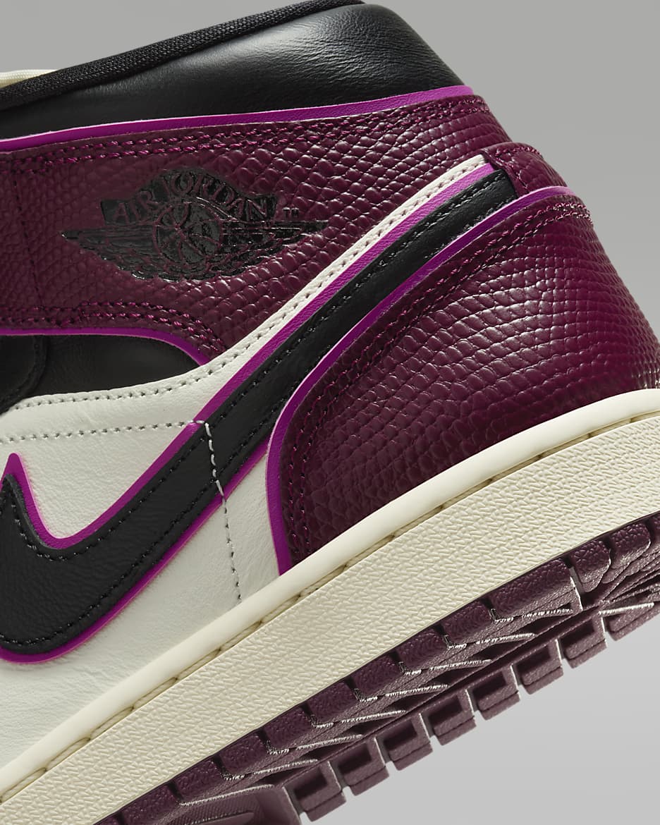 Chaussure Air Jordan 1 Mid SE pour femme - Sail/Active Pink/Bordeaux/Noir