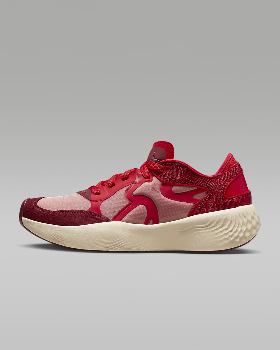 Jordan Delta 3 Low SE Women's Shoes - Team Red/Muslin/University Red/Sail