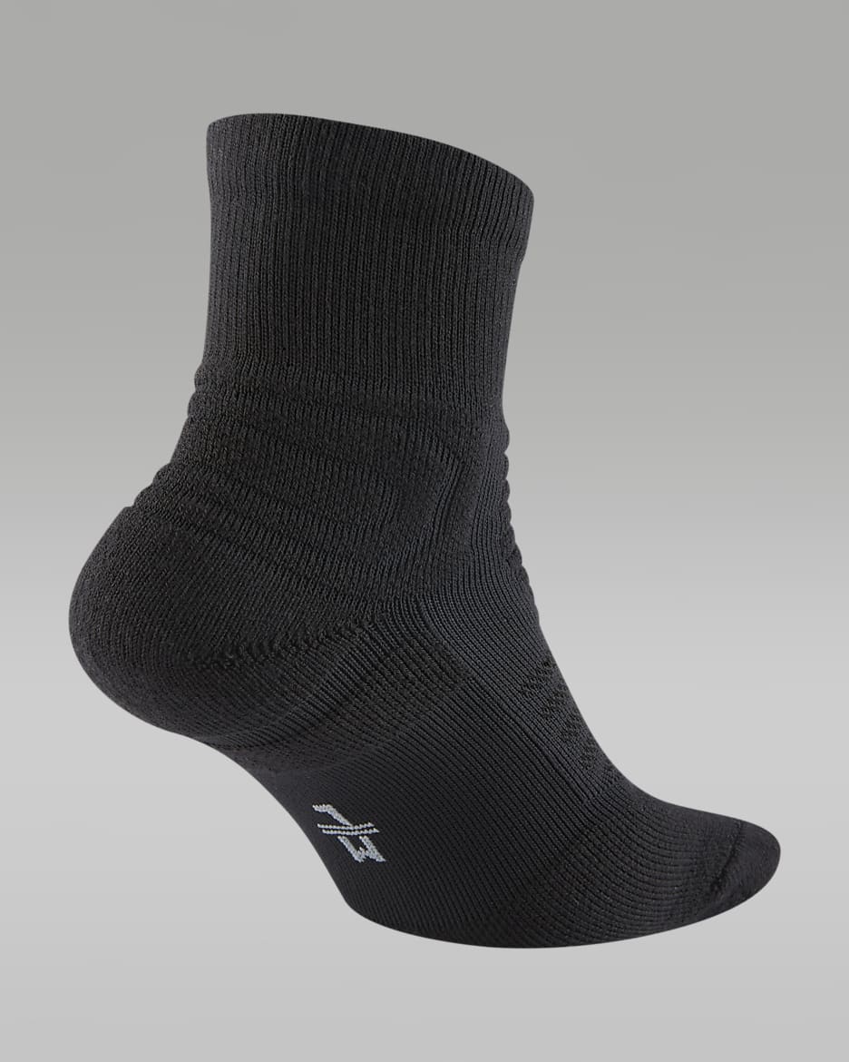 Jordan Ultimate Flight 2.0 Quarter Basketball Socks - Black/White