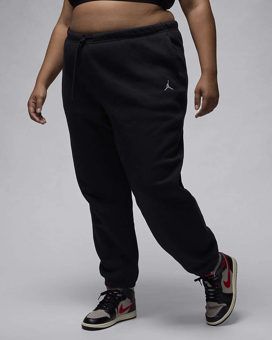 Jordan Brooklyn Fleece Women's Trousers (Plus Size) - Black/White