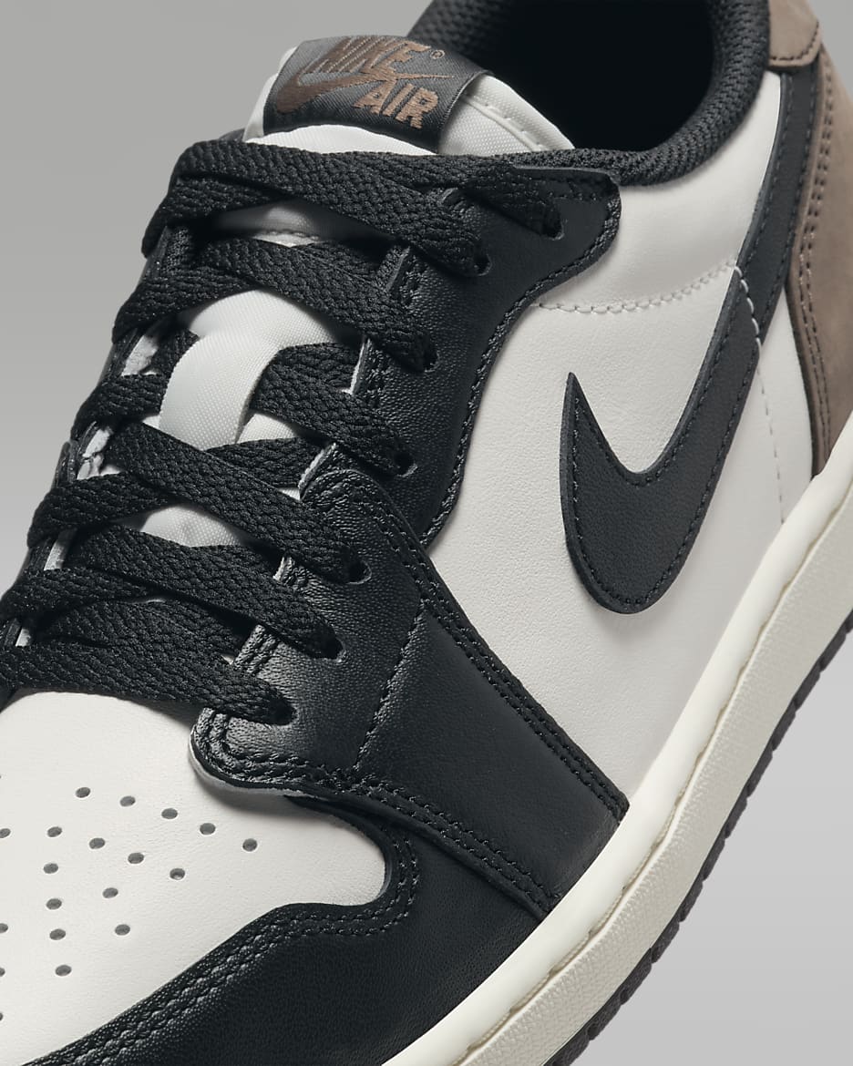 Air Jordan 1 Low OG "Mocha" Shoes - Sail/Dark Mocha/Black