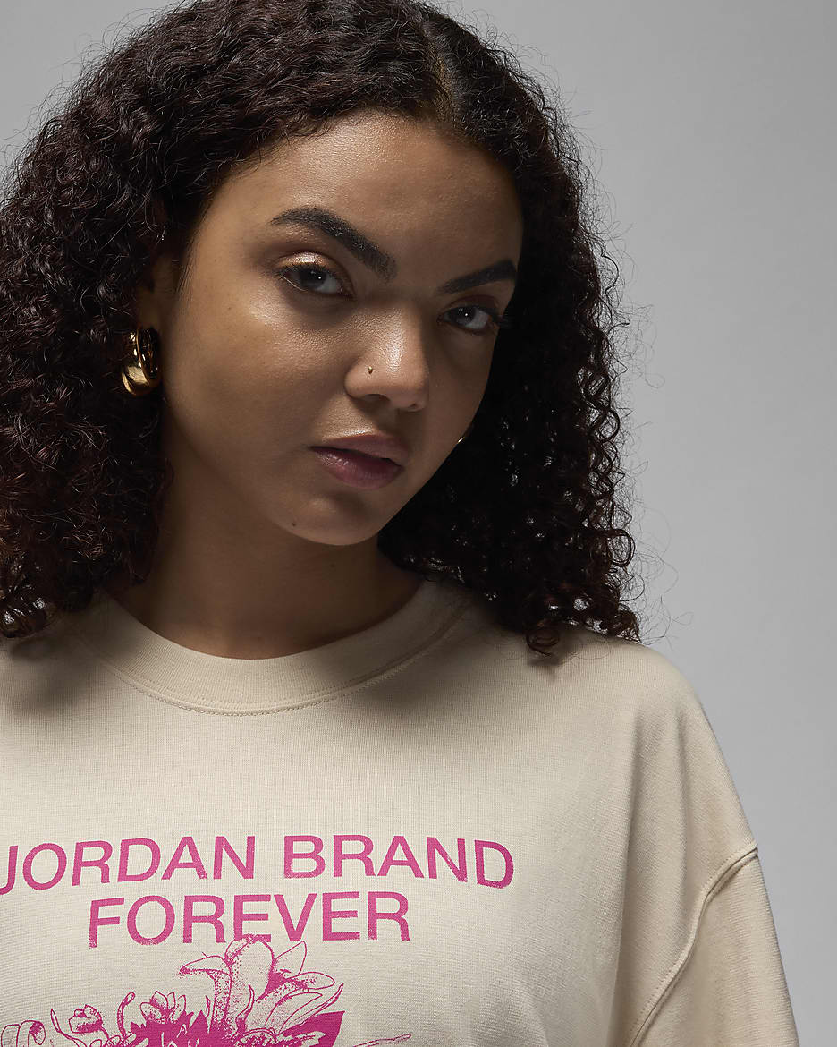 T-shirt folgada com grafismo Jordan para mulher - Castanho claro Legend