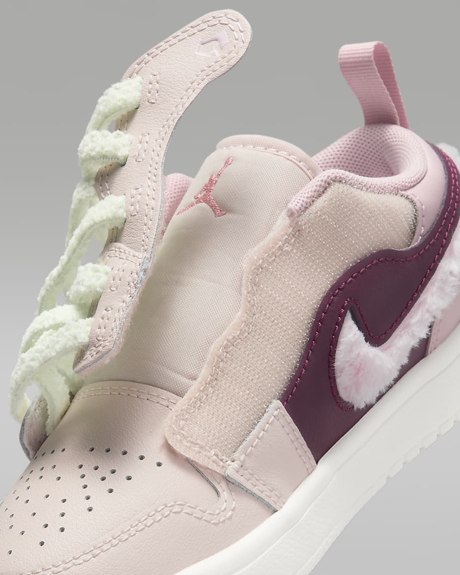Jordan 1 Low Alt SE Little Kids