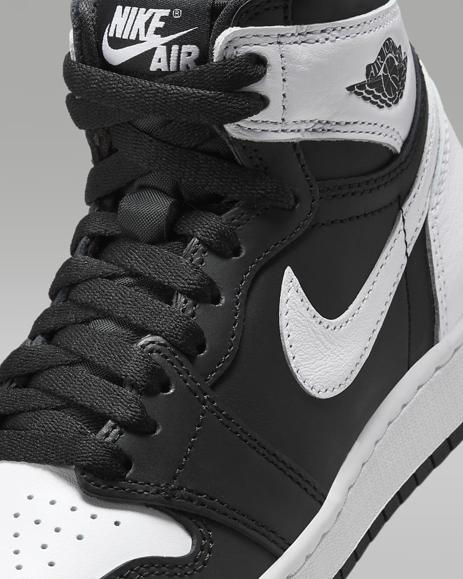 Air Jordan 1 High OG "Black & White" Big Kids' Shoes - Black/White/White