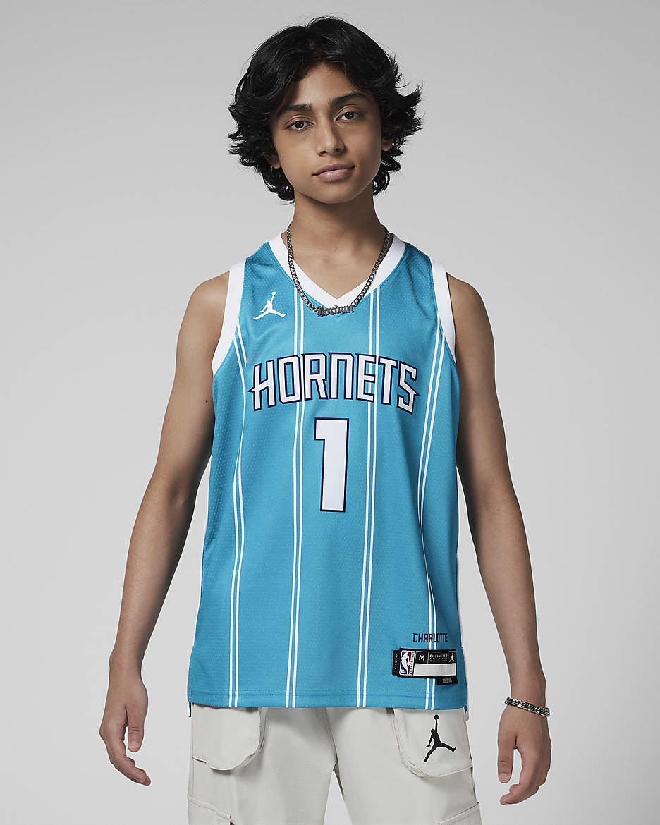 Charlotte Hornets 2023/24 Icon Edition Older Kids' (Boys') Nike Dri-FIT NBA Swingman Jersey - Rapid Teal