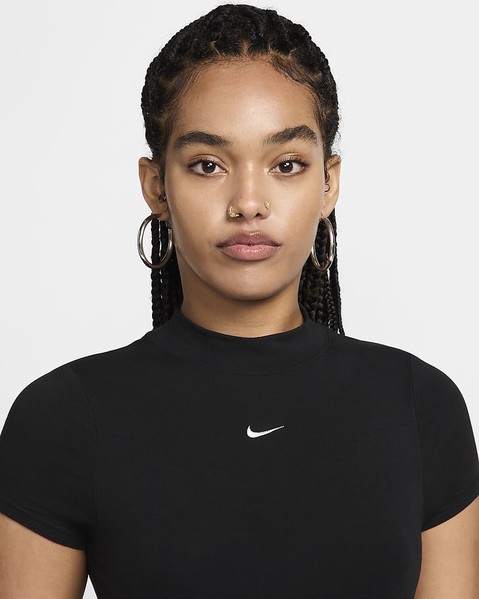 Nike Sportswear Chill Knit Women's Short-Sleeve Bodysuit - Black/Sail