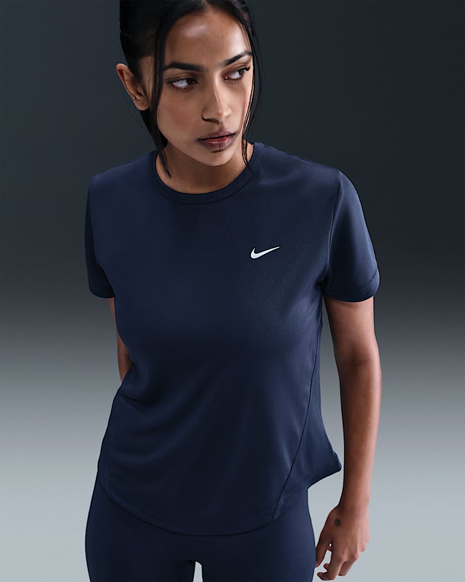 Nike Tempo Dri-FIT rövid ujjú női futófelső - Midnight Navy