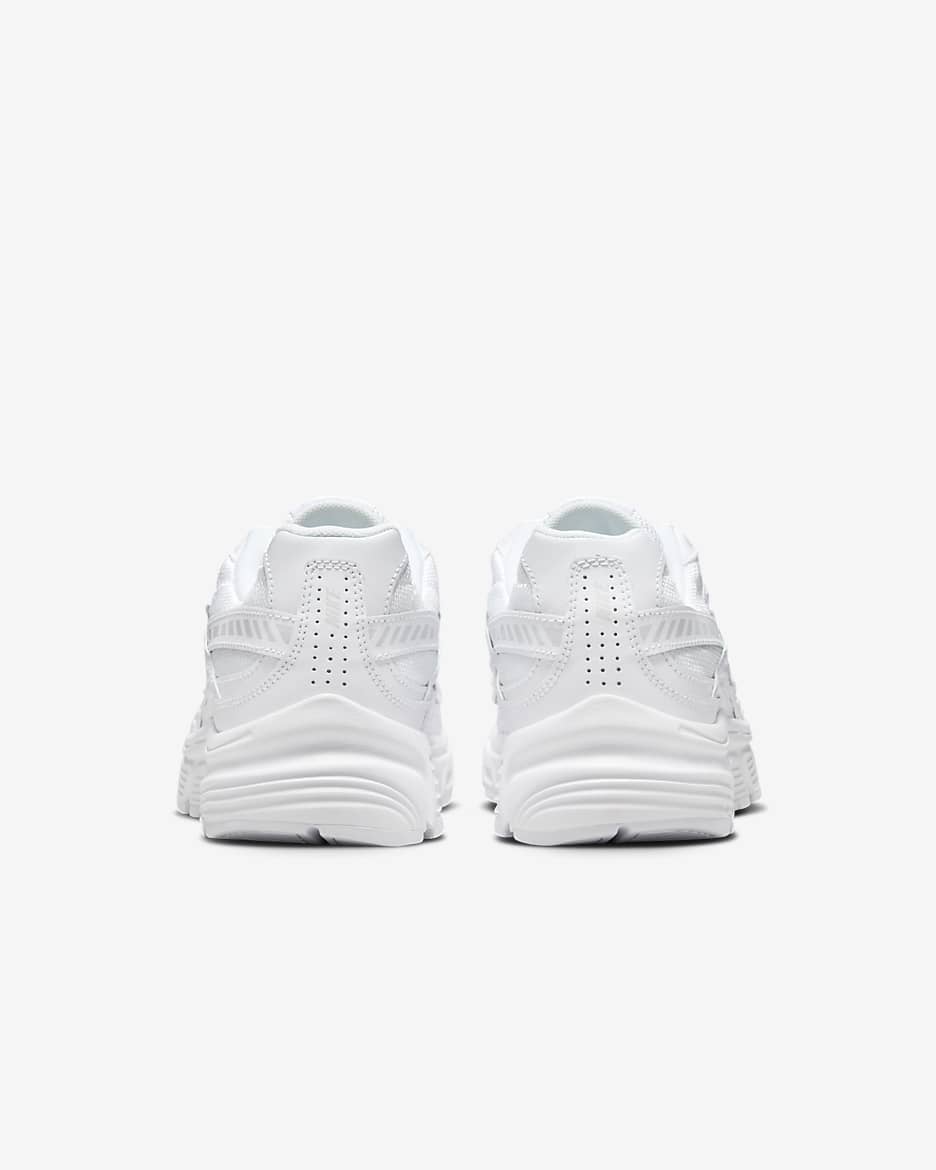 Calzado para mujer Nike Initiator - Blanco/Polvo fotón/Plata metalizado