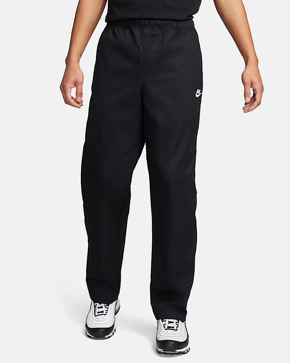 Nike Club Men's Woven Straight Leg Trousers. Nike UK