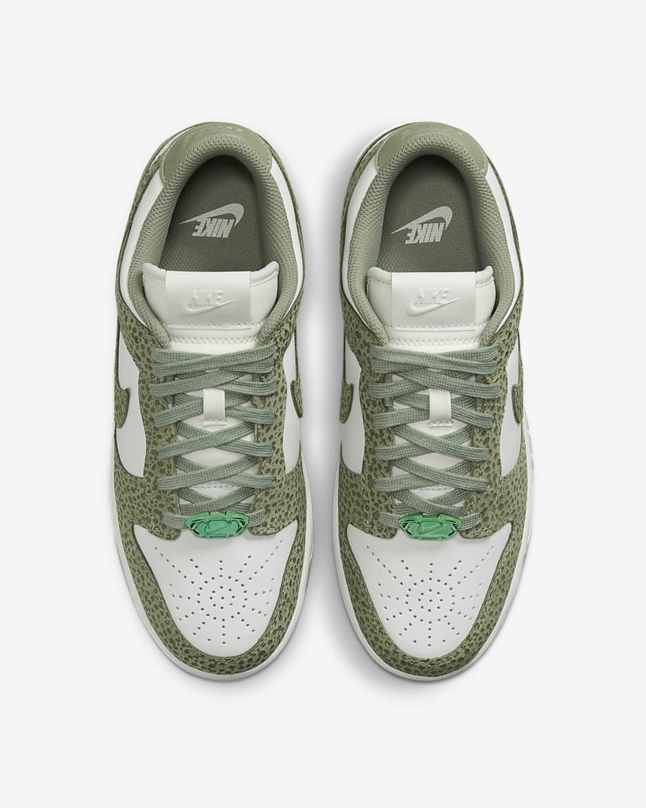 Γυναικεία παπούτσια Nike Dunk Low Premium - Oil Green/Treeline/Sail/Oil Green