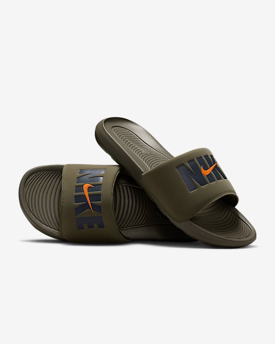 Claquette Nike Victori One SE pour homme - Medium Olive/Bright Ceramic/Anthracite