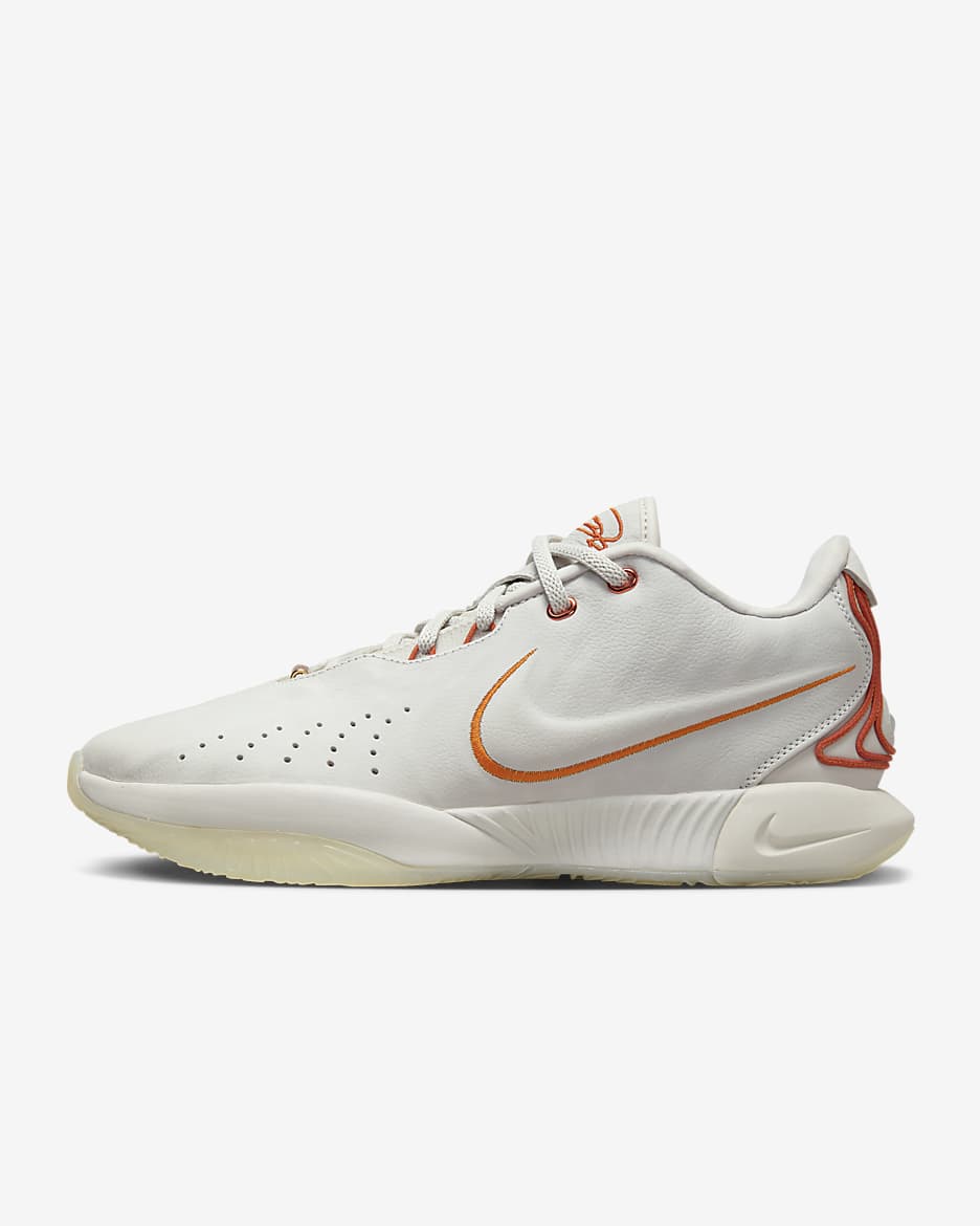 Tenis de básquetbol LeBron XXI Akoya - Hueso claro/Leche de coco/Rojizo oscuro/Naranja fogata