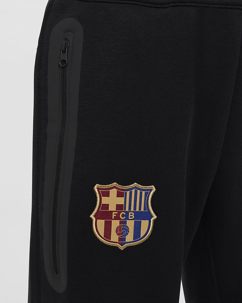 F.C. Barcelona Tech Fleece Older Kids' (Boys') Nike Football Pants - Black/Club Gold