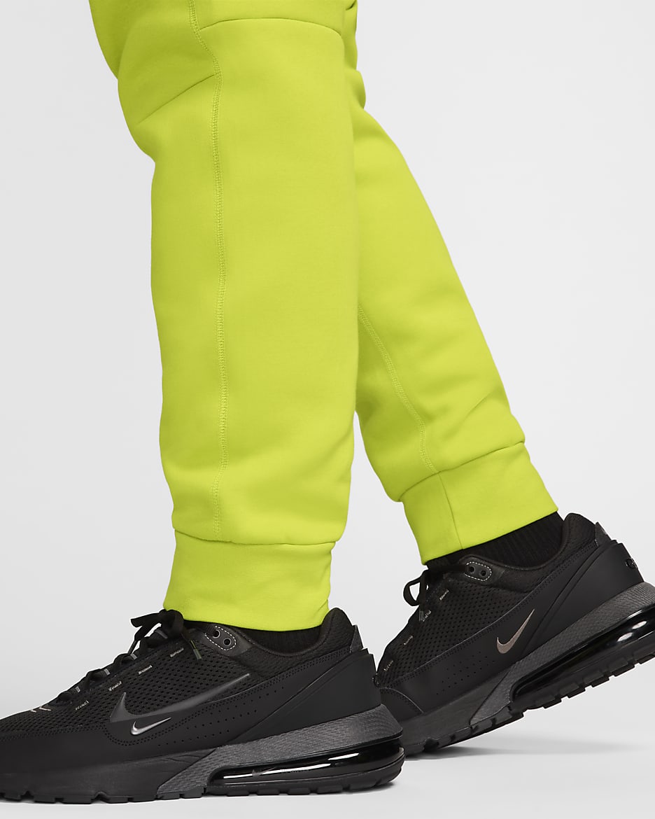 Nike Sportswear Tech Fleece Men's Joggers - Bright Cactus/Black