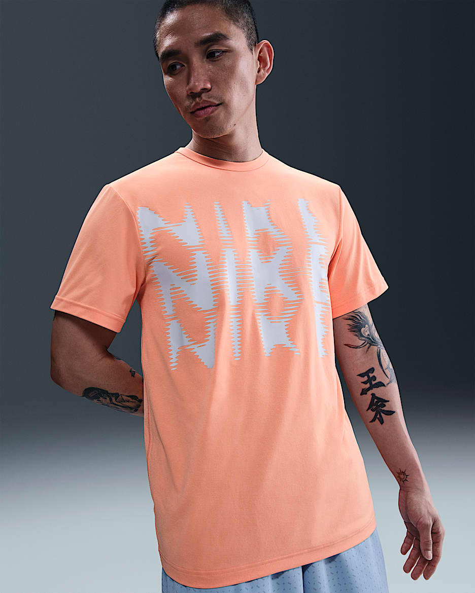 ナイキ ハイバース メンズ Dri-FIT UV ショートスリーブ フィットネストップ - アプリコットアゲート/ブラック