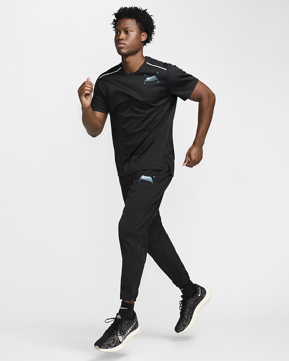 Nike Miler Men's Short-Sleeve Graphic Running Top - Black