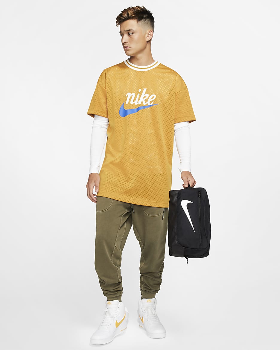 Nike Brasilia 訓練鞋收納包 (11 公升) - 黑色/黑色/白色