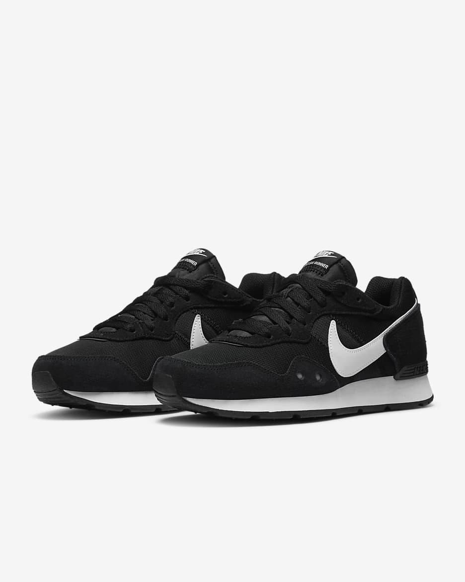 Nike Venture Runner sko til dame - Svart/Svart/Hvit